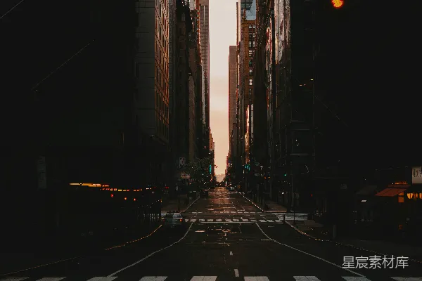 高清摄影 日落时的城市街道