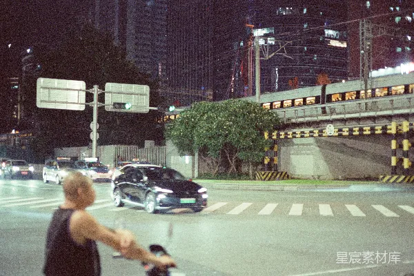高清摄影 夜幕下的城市生活