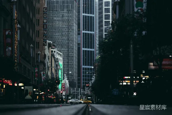 高清摄影 城市街头的清晨