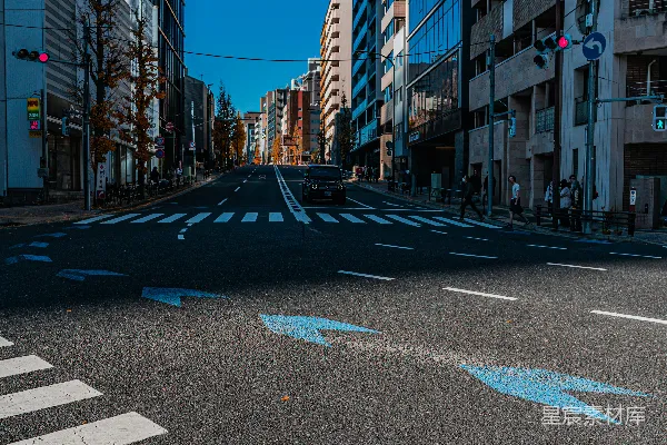 高清摄影 都市中的清晨街道