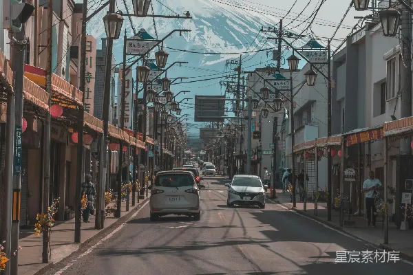 高清摄影 富士山下的街道