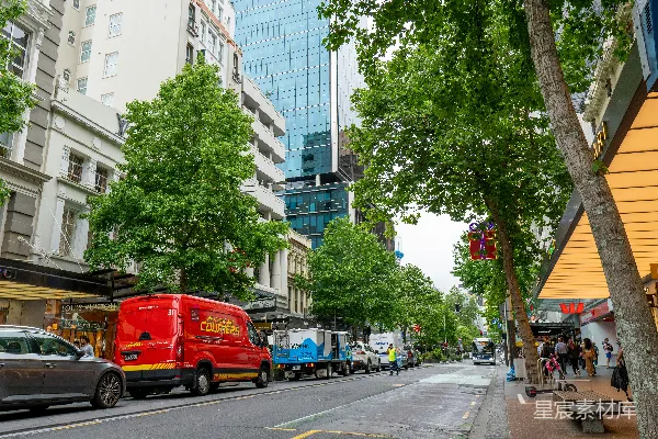 高清摄影 城市街道的宁静一隅