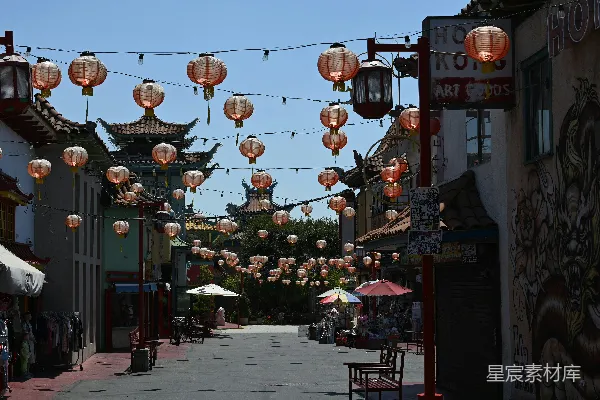 高清摄影 灯笼装饰的街道