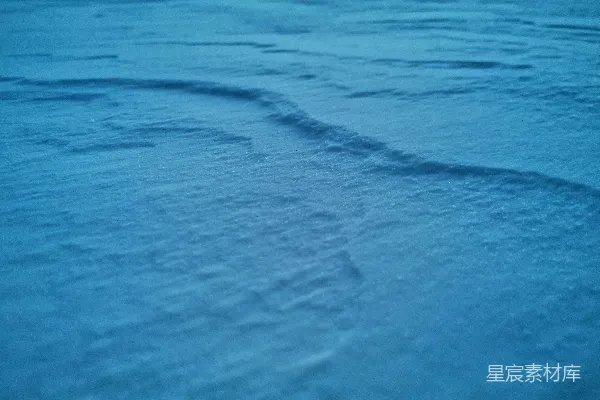 高清摄影 蓝色调雪地