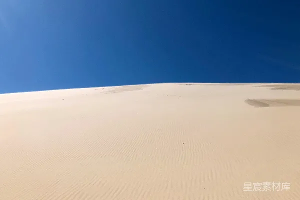 高清摄影 沙漠的宁静与广阔