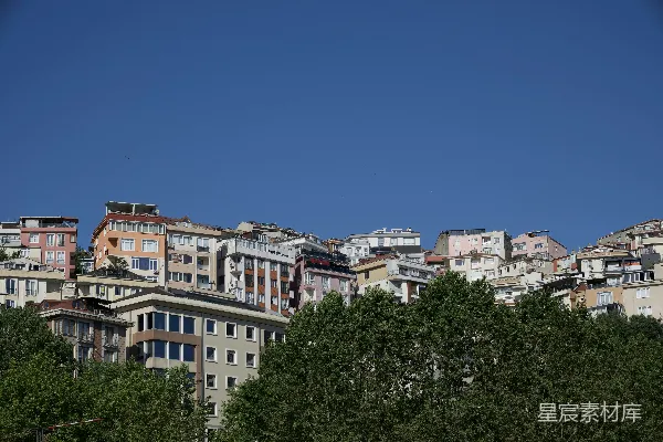 高清摄影 城市山丘上的住宅建筑