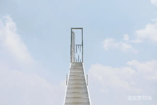 高清摄影 通往天空的楼梯
