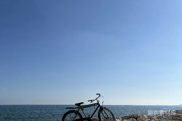 高清摄影 海边的自行车