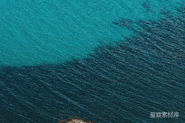 高清摄影 海中孤岛的宁静