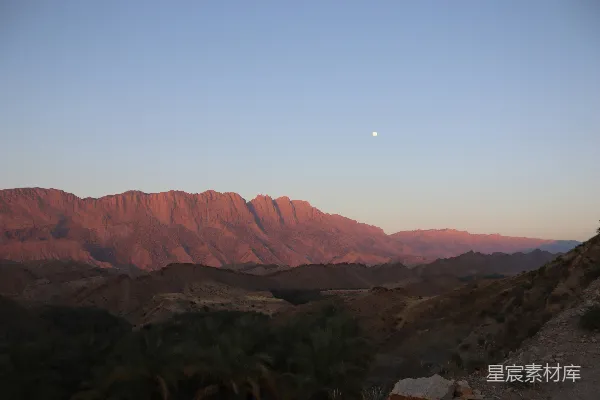 高清摄影 月落沙漠山