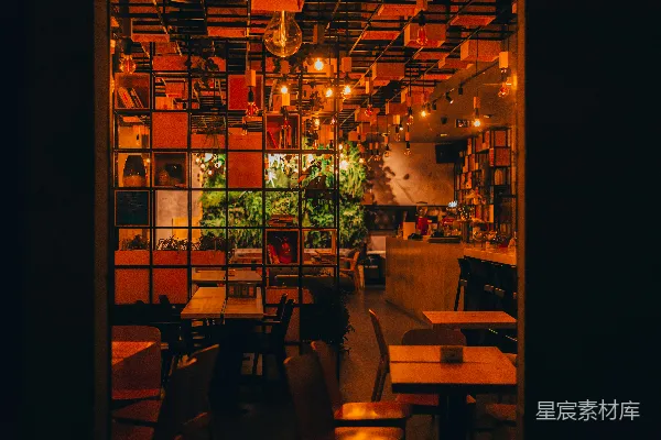 高清摄影 温馨的咖啡馆夜景