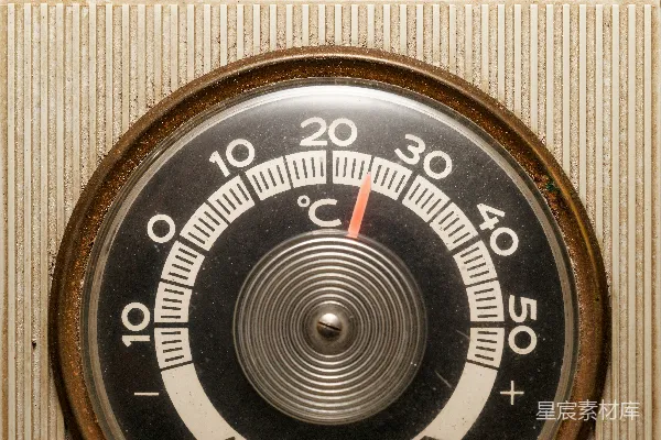 高清摄影 复古温度计特写