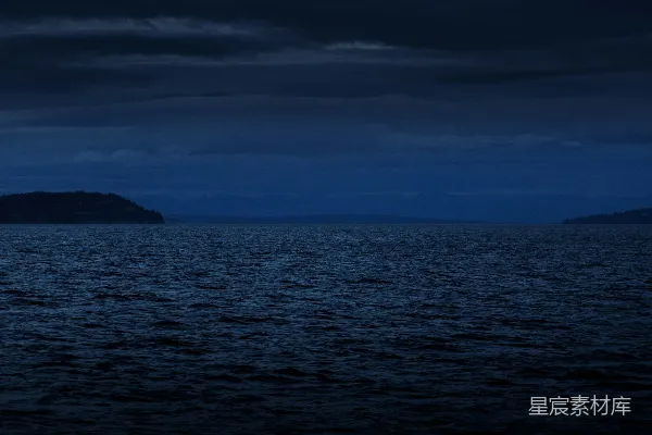 高清摄影 夜幕下的宁静海景