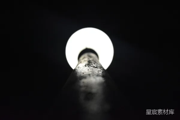 高清摄影 工业烟囱与光