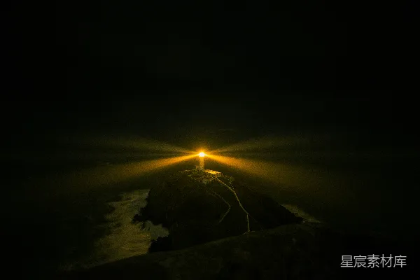 高清摄影 夜幕下的灯塔