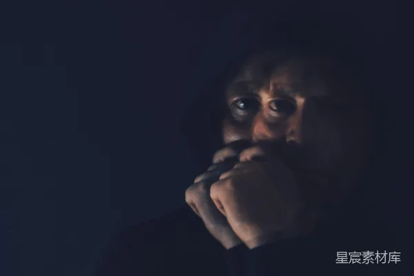 高清摄影 深邃的眼神