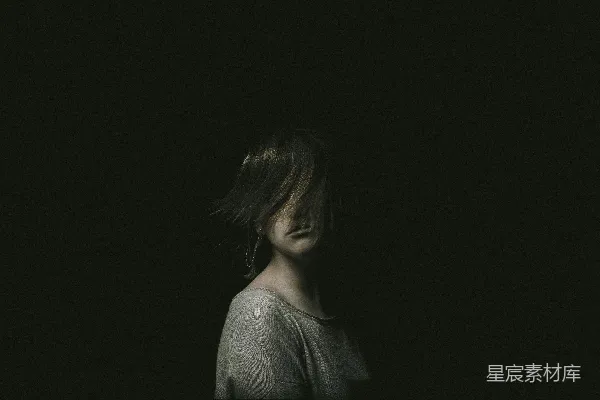 高清摄影 暗影中的侧脸