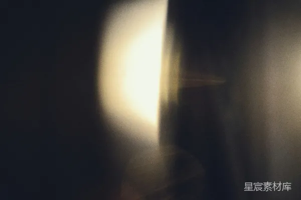 高清摄影 光影交错的窗户