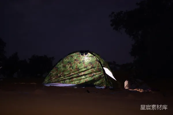 高清摄影 帐篷里的夜