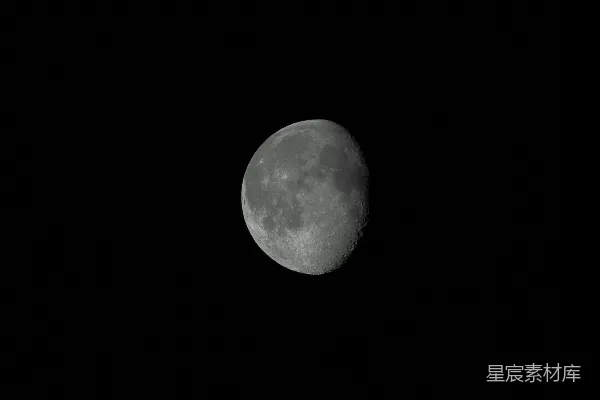 高清摄影 夜空中的弯月