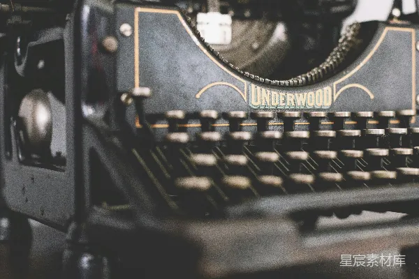 高清摄影 复古Underwood打字机特写