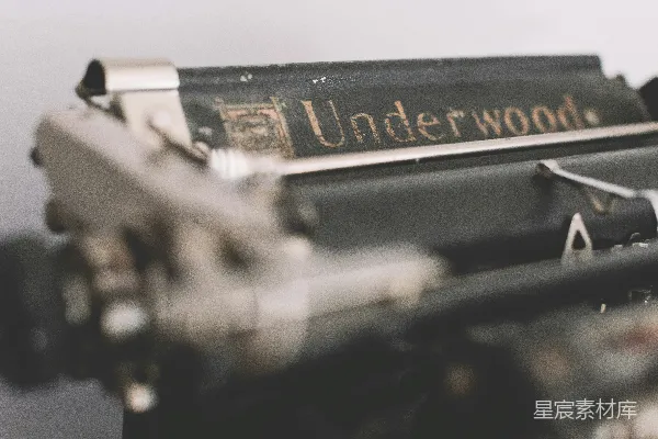 高清摄影 复古Underwood打字机特写