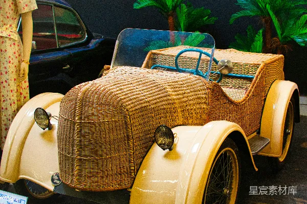 高清摄影 复古藤编汽车