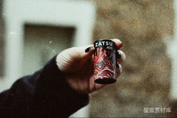 高清摄影 手持复古风打火机