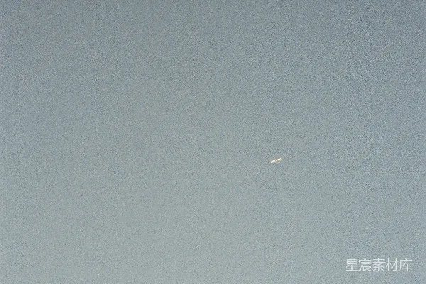 高清摄影 飞机在天空中飞行