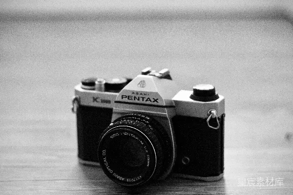 高清摄影 经典胶片相机：Asahi Pentax
