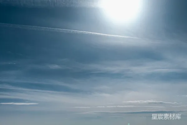 高清摄影 晴空下的农田与天空
