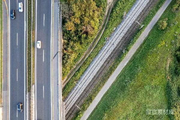 高清摄影 俯瞰铁路与公路