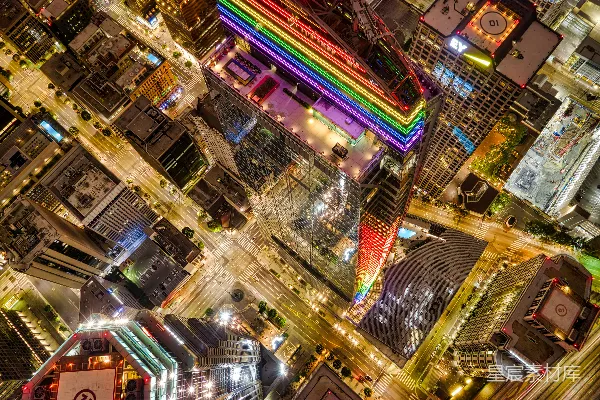 高清摄影 霓虹城市：夜空中最炫目的建筑