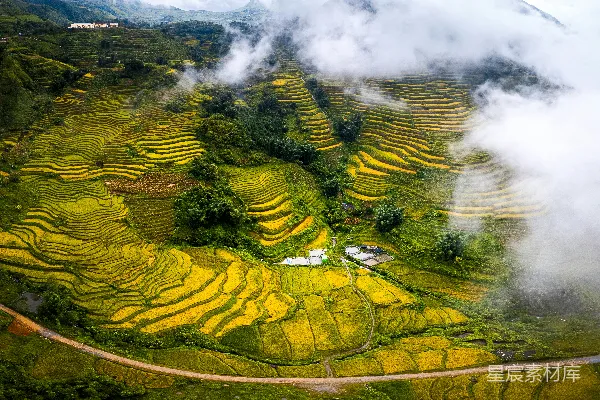 高清摄影 云雾缭绕的梯田美景