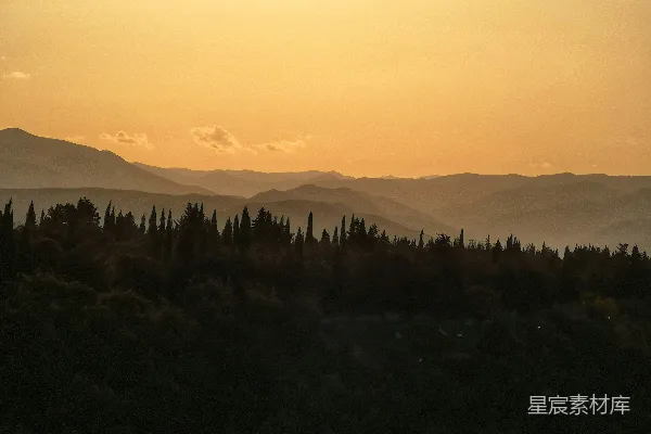 高清摄影 黄昏山峦剪影