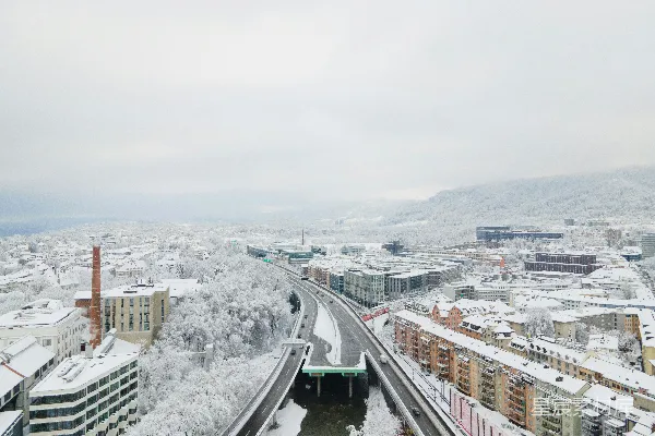 高清摄影 雪后城市公路全景