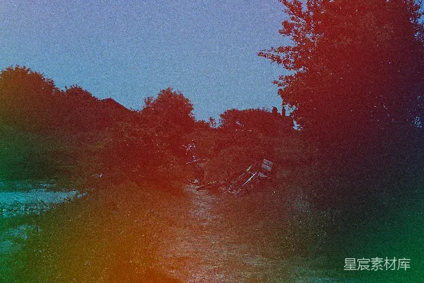高清摄影 色彩斑斓的河流夜晚景象