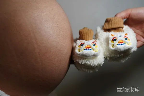 高清摄影 期待中的小宝贝