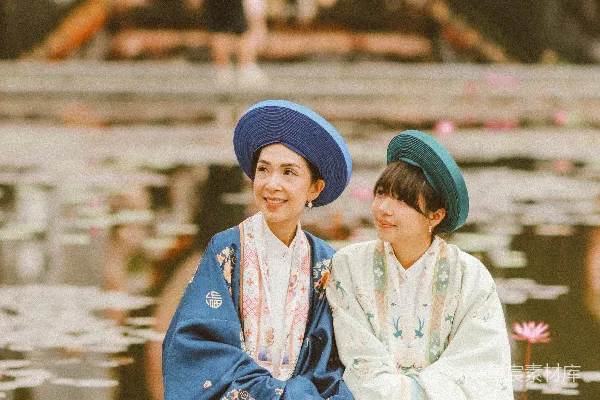 高清摄影 古风女子与传统服饰
