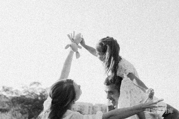 高清摄影 温馨家庭时光