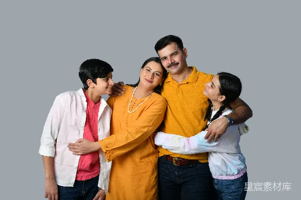 高清摄影 温馨的家庭时刻