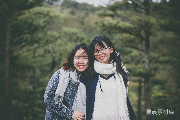 高清摄影 自然中的青春笑颜