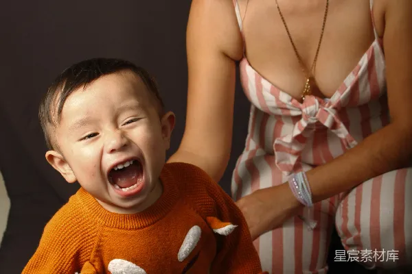 高清摄影 温馨亲子时光