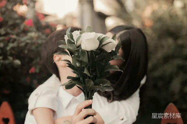 高清摄影 浪漫的白色玫瑰花束