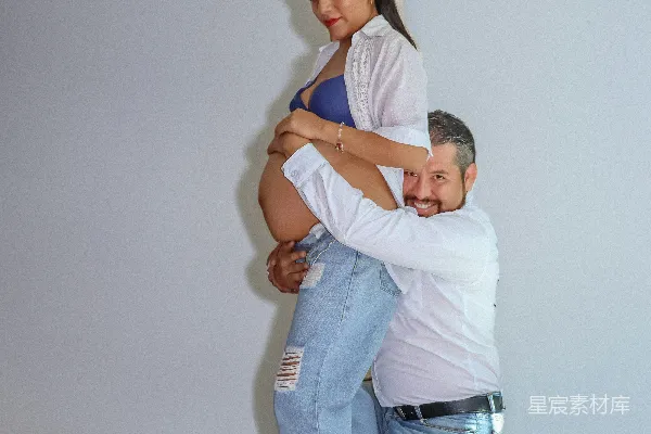 高清摄影 浪漫的拥抱瞬间