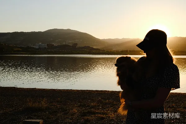 高清摄影 夕阳下的宁静时光