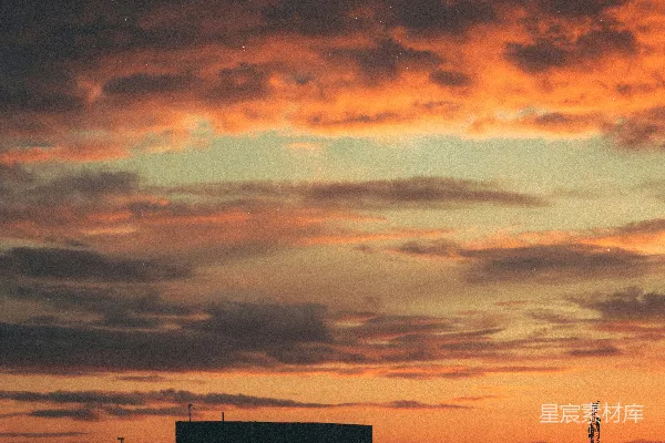 高清摄影 夕阳下的城市剪影