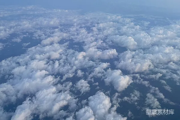 高清摄影 云海上的宁静时光
