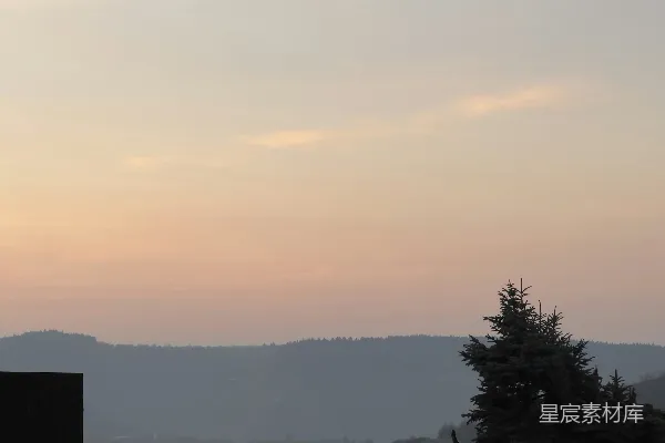 高清摄影 黄昏的山景