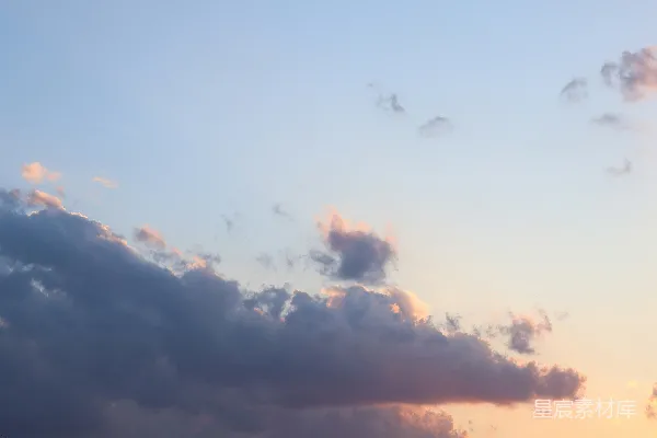 高清摄影 夕阳下的云层